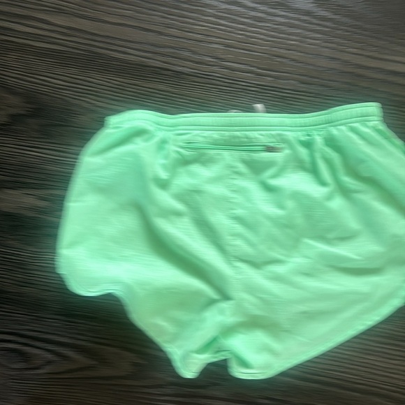 🍍NIKE RUNNING SHORTS🍍sz med🍍3” inseam🍍XY - Picture 4 of 4